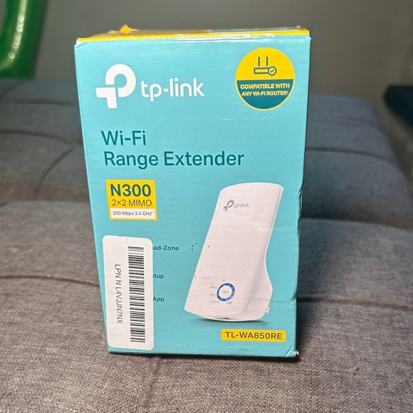 TP-Link White Wireless Access Point - Picture 3 of 4